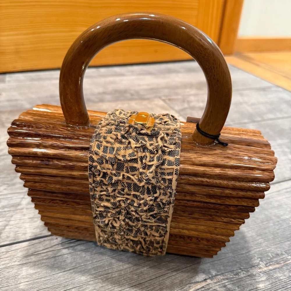 New Timmy Woods Beverly Hills Collectible Art Handmade Acacia Wood Purse Handbag